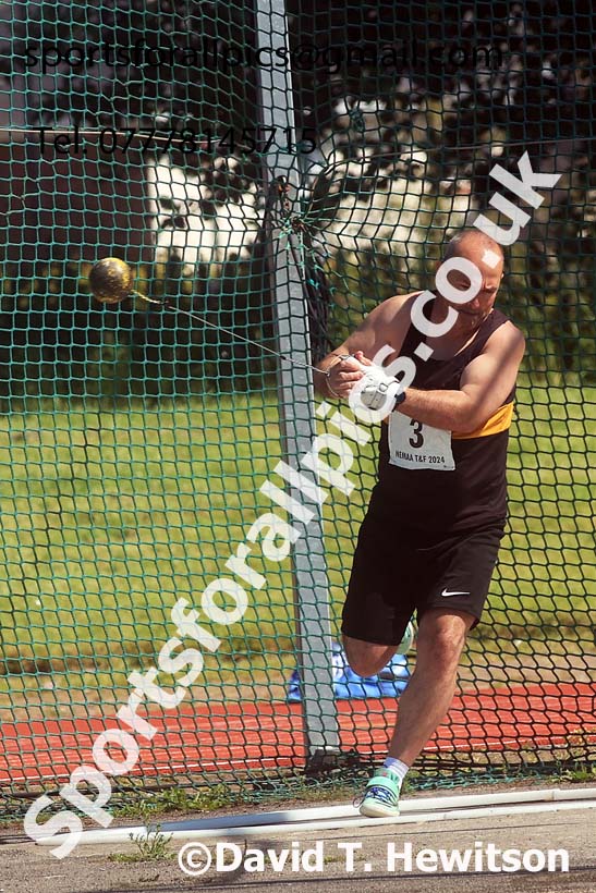 Mens hammer, 2024 NE Masters Track and Field Champs., Monkton Stadium, Jarrow.  Photo: David T. Hewitson/Sports for All Pics